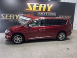 Used 2017 Chrysler Pacifica Limited image 3