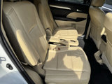 Used 2018 Toyota Highlander XLE image 4