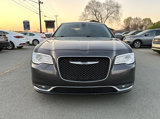 Used 2017 Chrysler 300 C image 2