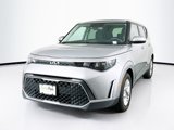 Used 2023 Kia Soul LX w/ LX Technology Package image 3