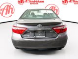 Used 2016 Toyota Camry SE image 4