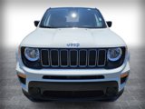 Used 2023 Jeep Renegade Latitude image 2