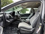Used 2020 Subaru Outback Premium image 5