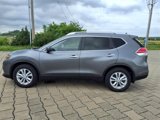 Used 2015 Nissan Rogue SV image 2