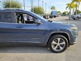 Used 2019 Jeep Cherokee Limited image 2