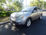 Used 2009 Nissan Rogue SL w/ Moonroof Pkg image 2