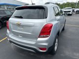 Used 2019 Chevrolet Trax LT w/ LT Convenience Package image 2