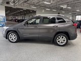 Used 2016 Jeep Cherokee Latitude image 4
