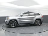 Used 2017 Jeep Grand Cherokee Limited image 4