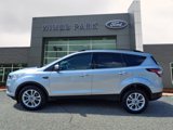 Certified 2017 Ford Escape SE w/ Equipment Group 201A image 4