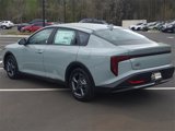 New 2025 Kia K4 LXS image 4