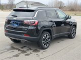 Used 2023 Jeep Compass Limited image 4