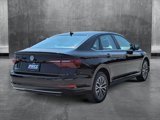 Used 2020 Volkswagen Jetta SE w/ SE Cold Weather Package image 5