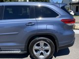 Used 2018 Toyota Highlander Limited image 4