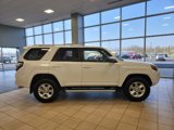 Used 2016 Toyota 4Runner SR5 Premium image 5