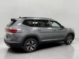 New 2025 Volkswagen Atlas SE image 2