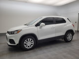 Used 2018 Chevrolet Trax LS image 2