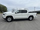Used 2022 Nissan Frontier SV image 3