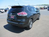 Used 2015 Nissan Rogue SL w/ SL Premium Package image 4