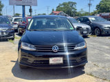 Used 2017 Volkswagen Jetta SE image 3