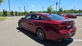 Used 2019 Toyota Avalon Touring image 4