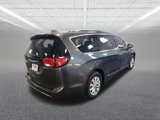 Used 2019 Chrysler Pacifica Touring-L image 6