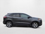 Used 2020 Ford Edge SE image 4