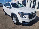 Used 2022 GMC Terrain SLE w/ Driver Convenience Package image 3