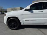 Used 2018 Jeep Grand Cherokee Altitude image 2