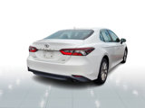 Used 2021 Toyota Camry LE image 2