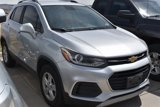 Used 2018 Chevrolet Trax LT w/ LT Convenience Package image 3