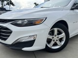 Used 2023 Chevrolet Malibu LS image 2