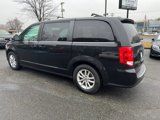 Used 2019 Dodge Grand Caravan SXT image 6