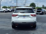 Used 2021 Chevrolet Traverse LT image 4