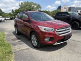 Used 2017 Ford Escape SE w/ Equipment Group 201A image 3