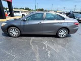 Used 2016 Toyota Camry LE image 2