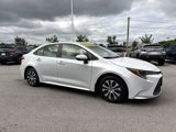 Used 2022 Toyota Corolla LE image 2