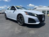 Used 2023 Nissan Altima 2.5 SR image 3
