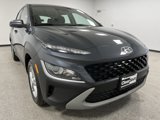 Used 2022 Hyundai Kona SE image 2