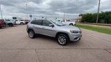 Used 2019 Jeep Cherokee Latitude Plus image 2