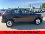 Used 2017 Nissan Rogue Sport S image 3