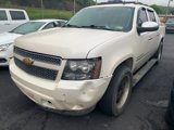 Used 2013 Chevrolet Avalanche LTZ image 2