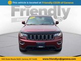 Used 2020 Jeep Grand Cherokee Laredo image 2