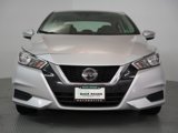 Used 2020 Nissan Versa SV image 2