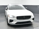 Used 2024 Volvo S60 B5 Plus image 2