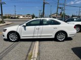 Used 2012 Volkswagen Passat 2.5 SEL Premium image 5