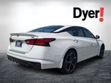 Used 2023 Nissan Altima 2.5 SR w/ SR Premium Package image 3