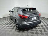 Used 2019 Nissan Rogue Sport SL image 5