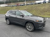 Used 2019 Jeep Cherokee Latitude Plus w/ Comfort/Convenience Group image 2