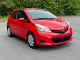 Used 2014 Toyota Yaris 2-Door Hatchback image 3